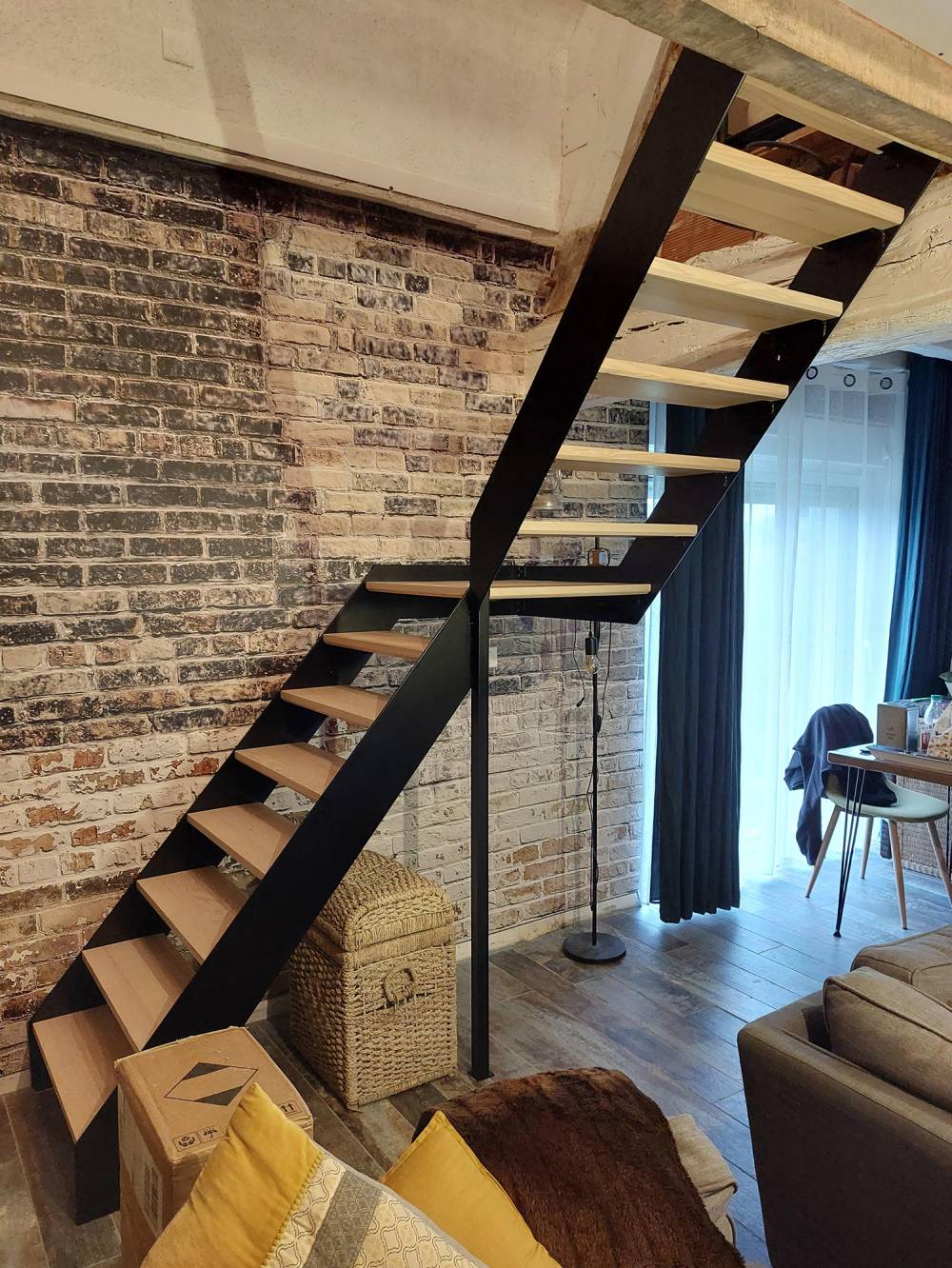 creation-escaliers-sur-mesure-la-menuiserie-couddoise-à-Couddes (8)