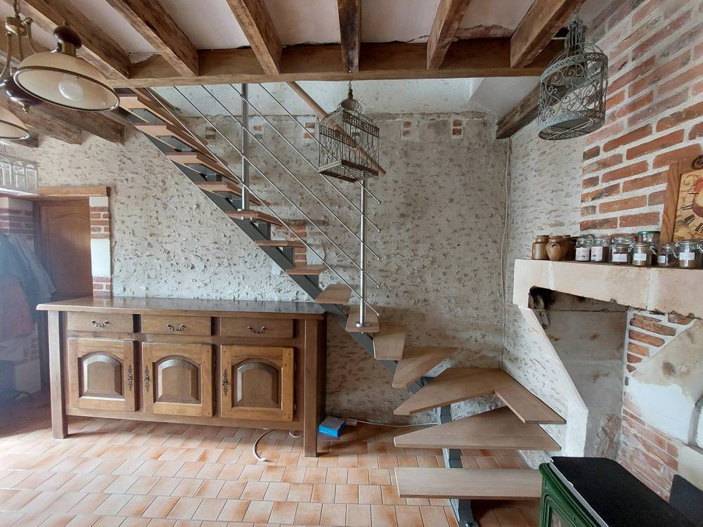 creation-escaliers-sur-mesure-la-menuiserie-couddoise-à-Couddes (4)