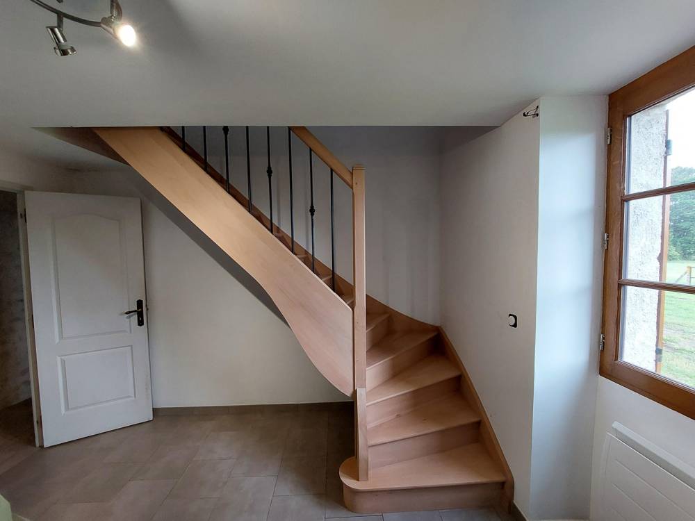 creation-escaliers-sur-mesure-la-menuiserie-couddoise-à-Couddes (1)